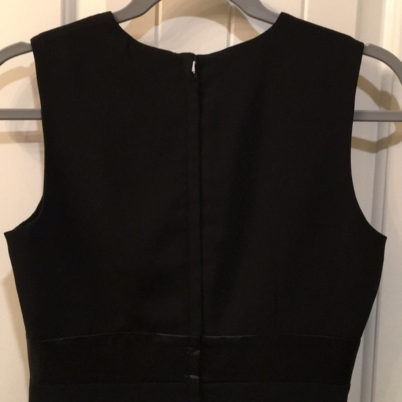 H&M mid black dress - Picture 5 of 6